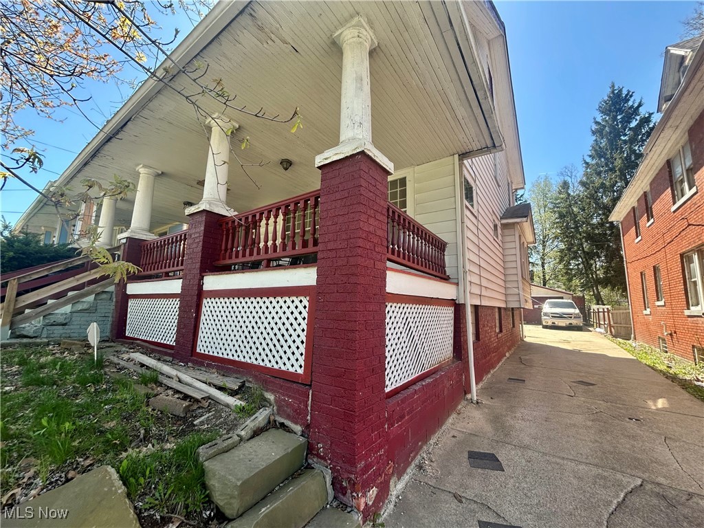 10202 Kinsman Road, Cleveland, Ohio image 14