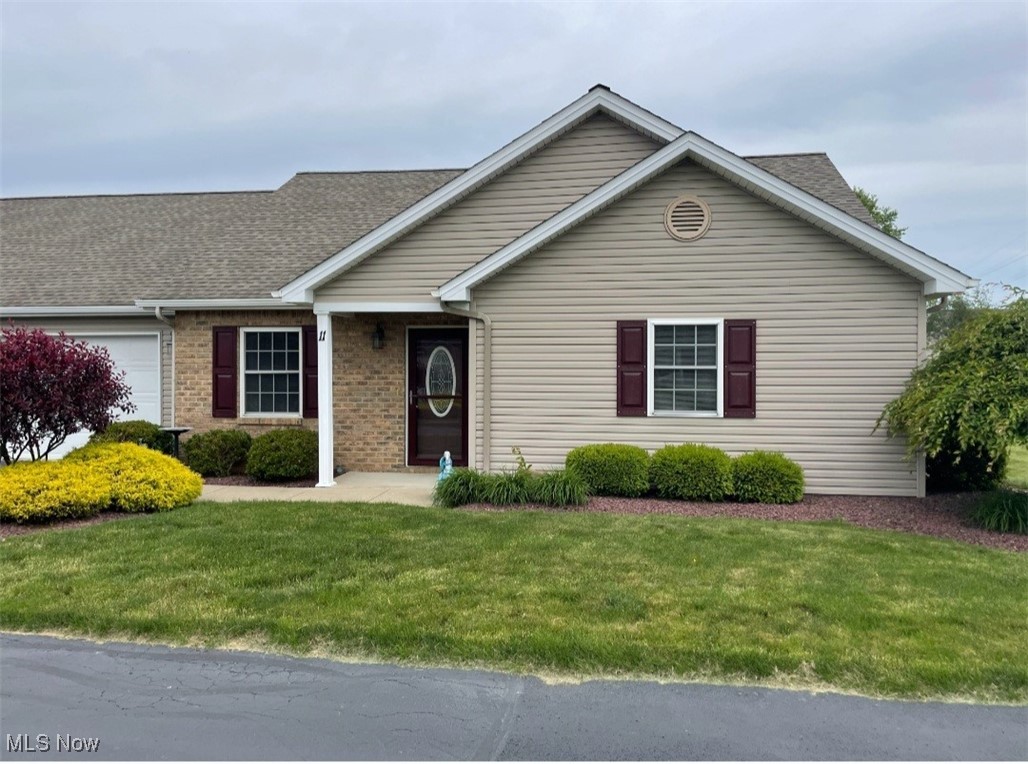 170 Sandy Court #11, New Middletown, Ohio image 2