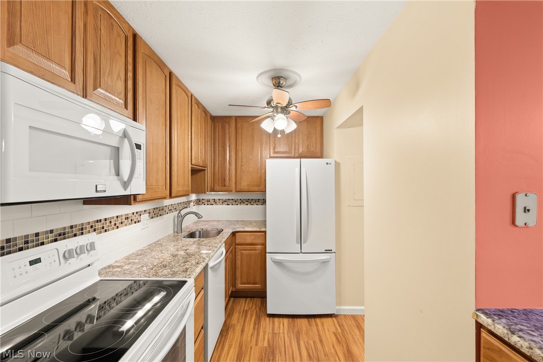 Smugglers Cove Condo 04 - Residential