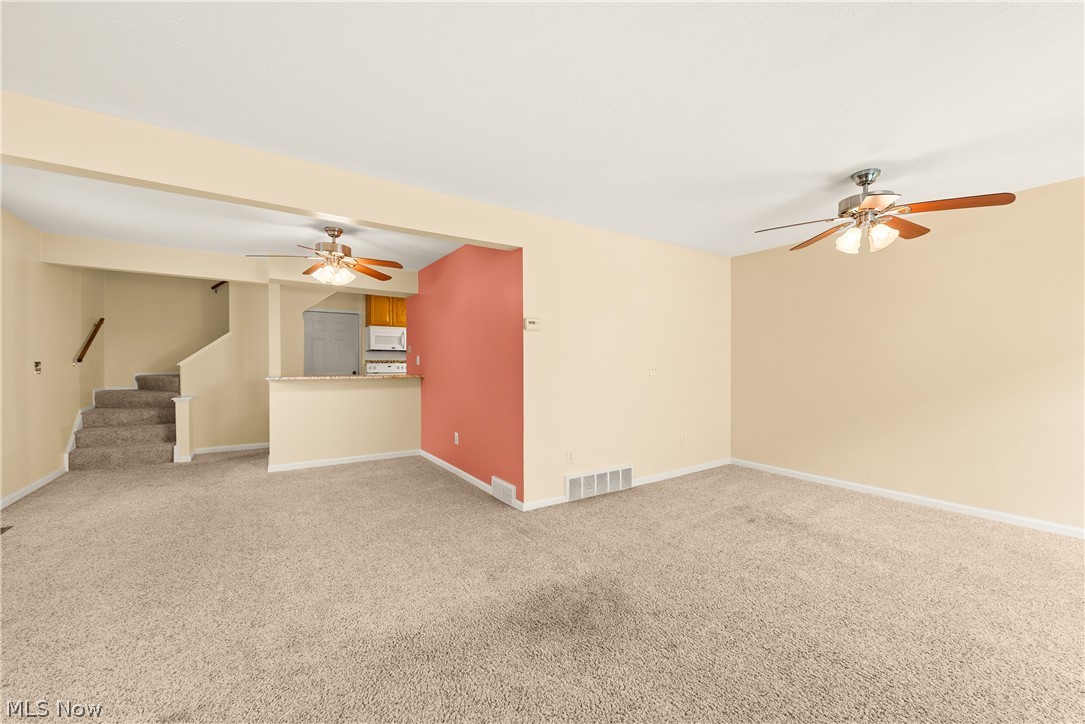 Smugglers Cove Condo 04 - Residential