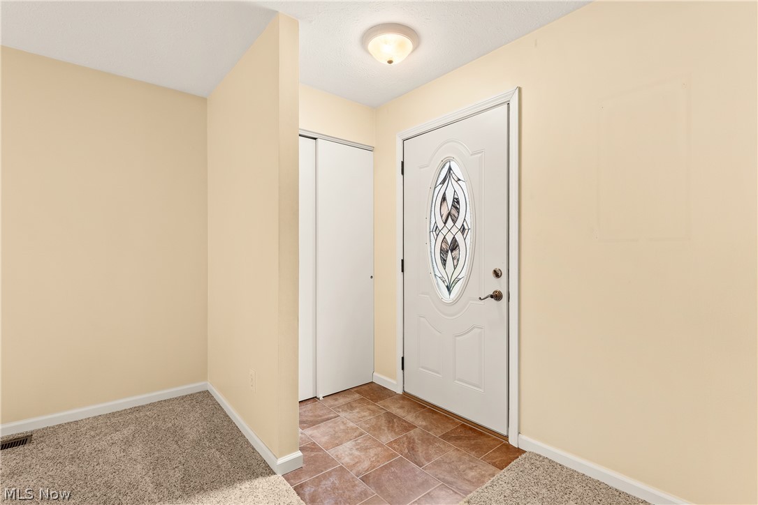 Smugglers Cove Condo 04 - Residential