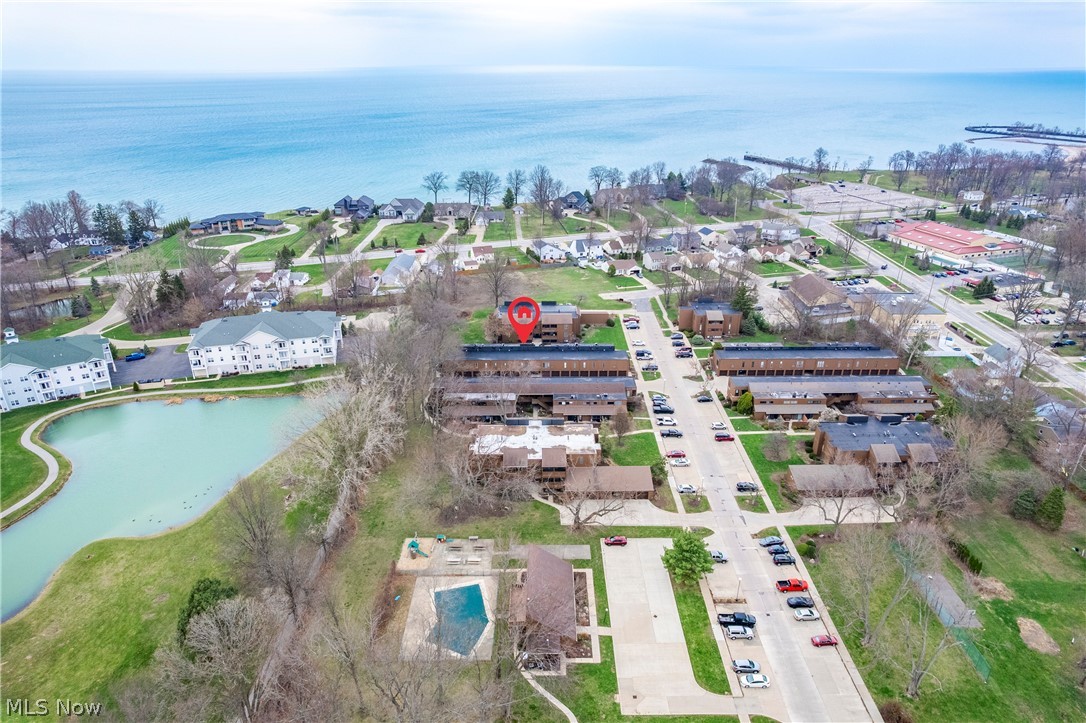 Smugglers Cove Condo 04 - Residential