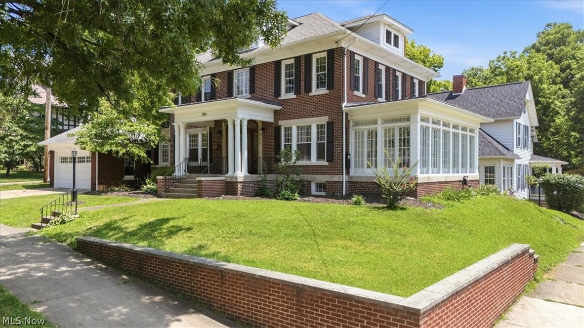 200 Washington Street