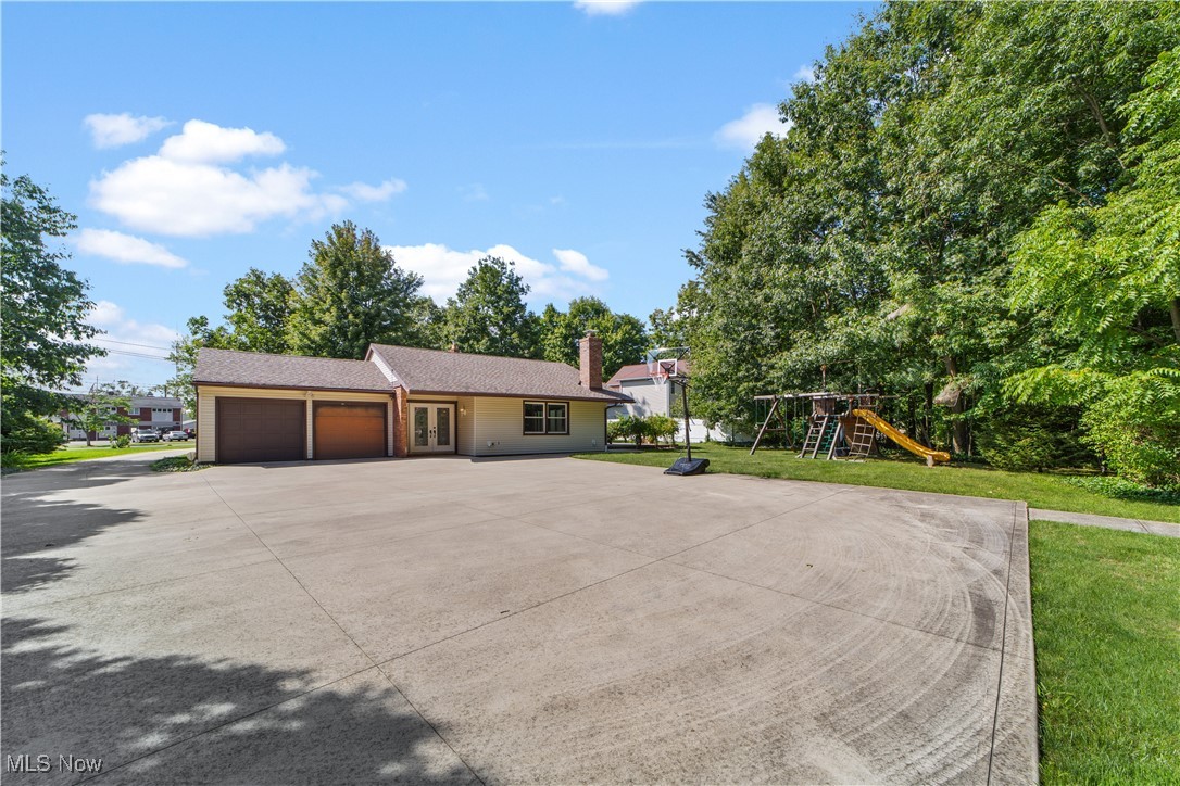 12691 Opalocka Drive, Chesterland, Ohio image 30