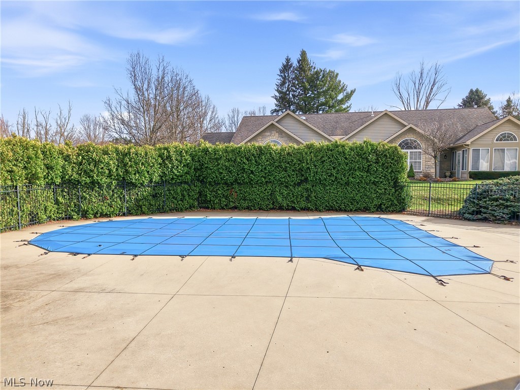 Highland Creek Condo - Residential