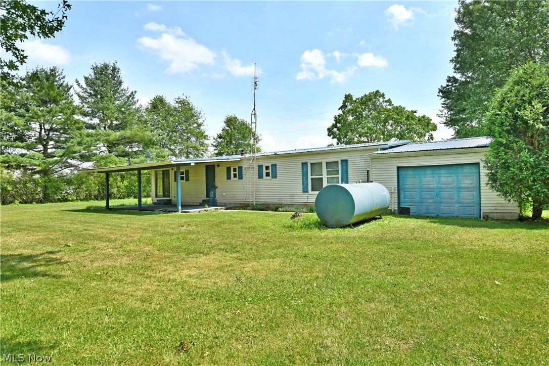 5793 Beach Smith Road, Kinsman, Ohio image 10