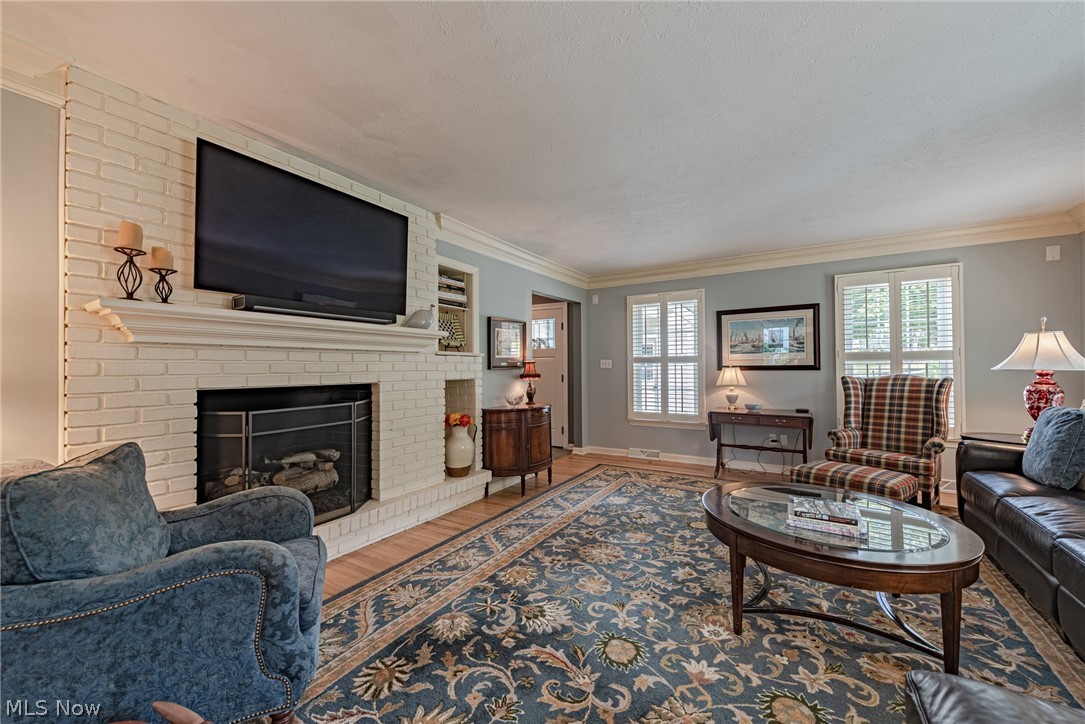 Chagrin Acres - Residential