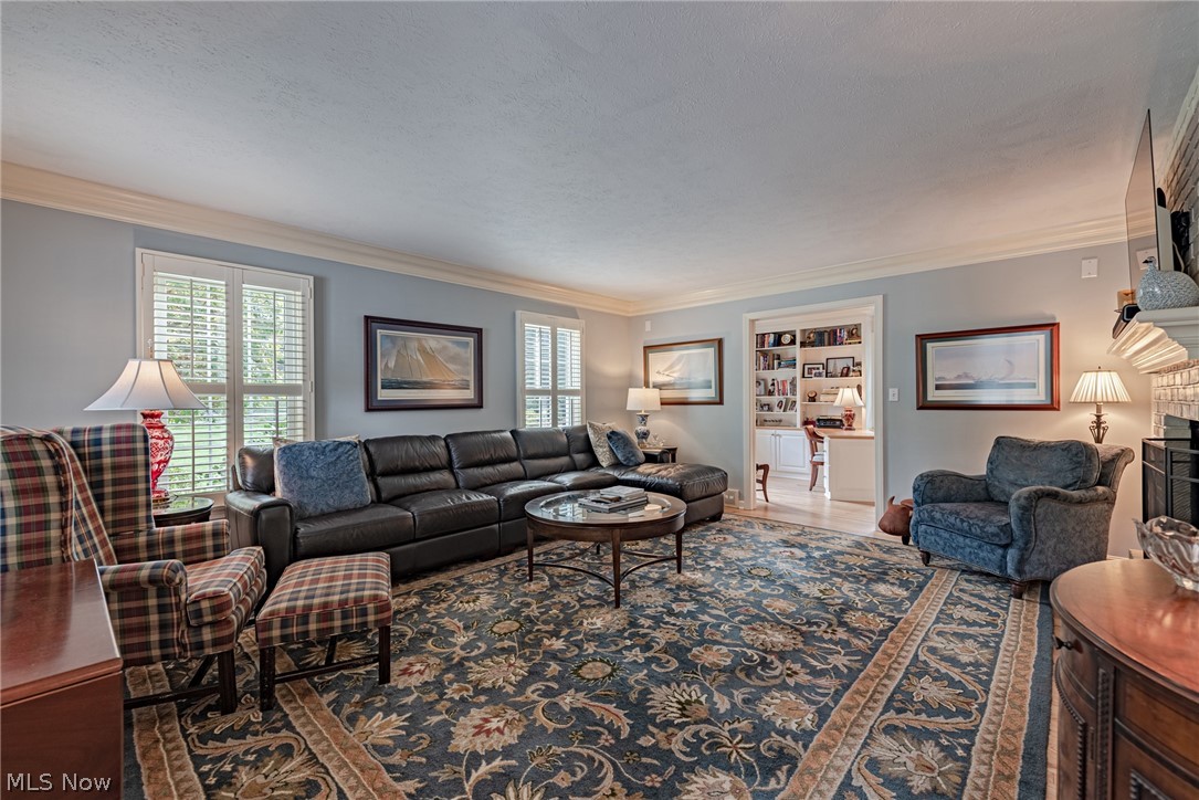 Chagrin Acres - Residential