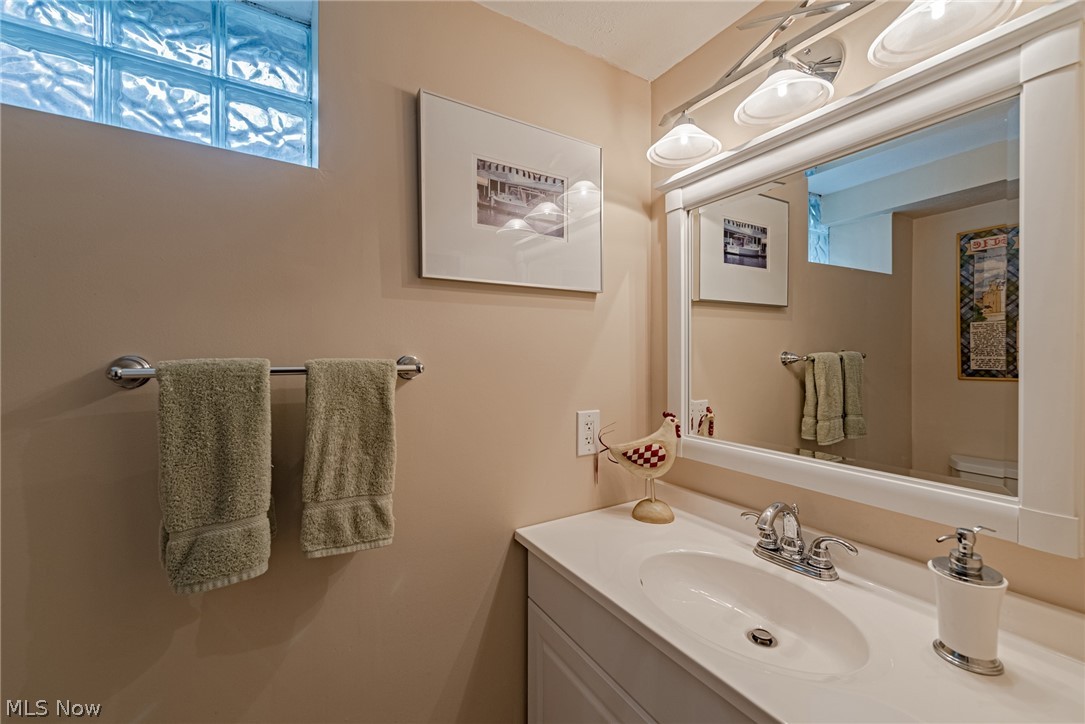 Chagrin Acres - Residential