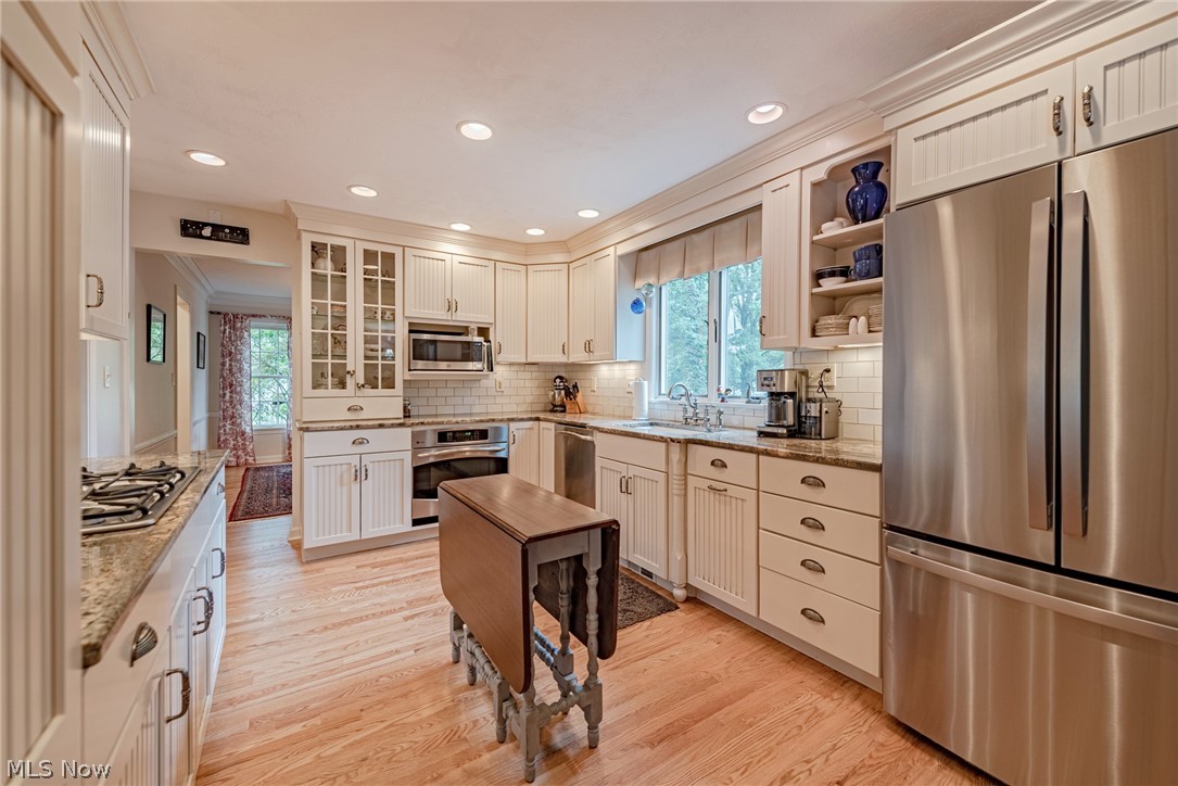 Chagrin Acres - Residential