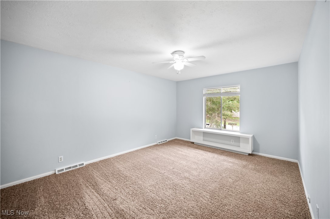 Fox Rest Condo - Residential