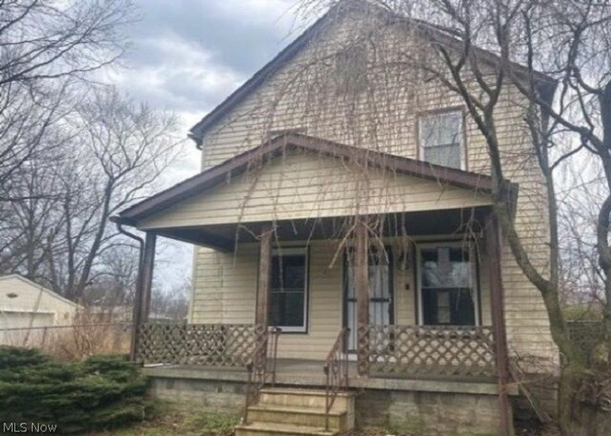 Great opportunity to buy this two story home located in Lorain, OH and coming with 4 parcels of land totaling .477 acre (160x130) with a detached garage. The interior has 1272 sq. ft. with 3 bedrooms and 1.5 bathrooms, living room, dining room plus a full basement.