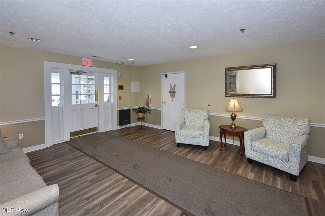 2885 Pease Drive #220, Rocky River, Ohio image 30