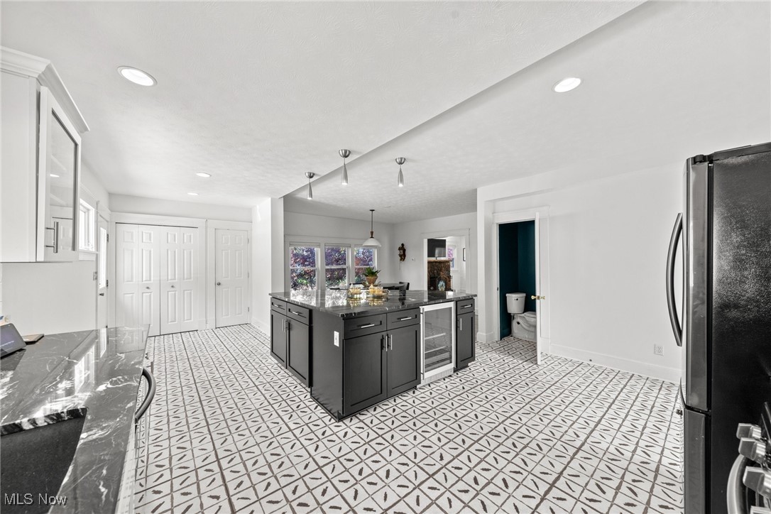 255 Yacht Club Drive, Rocky River, Ohio image 13