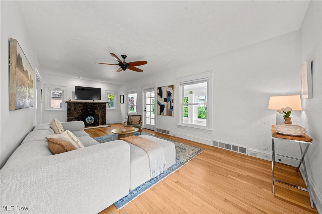 255 Yacht Club Drive, Rocky River, Ohio image 18