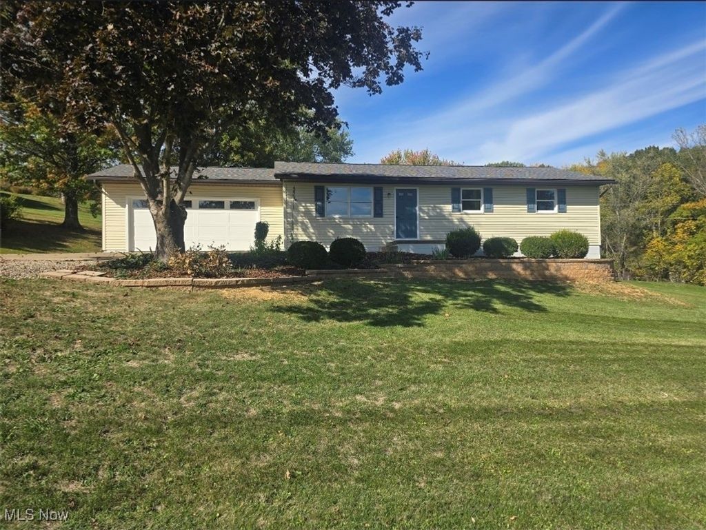Photo of 23226 Township Road 1194, Coshocton, OH 43812 (MLS # 5165560)