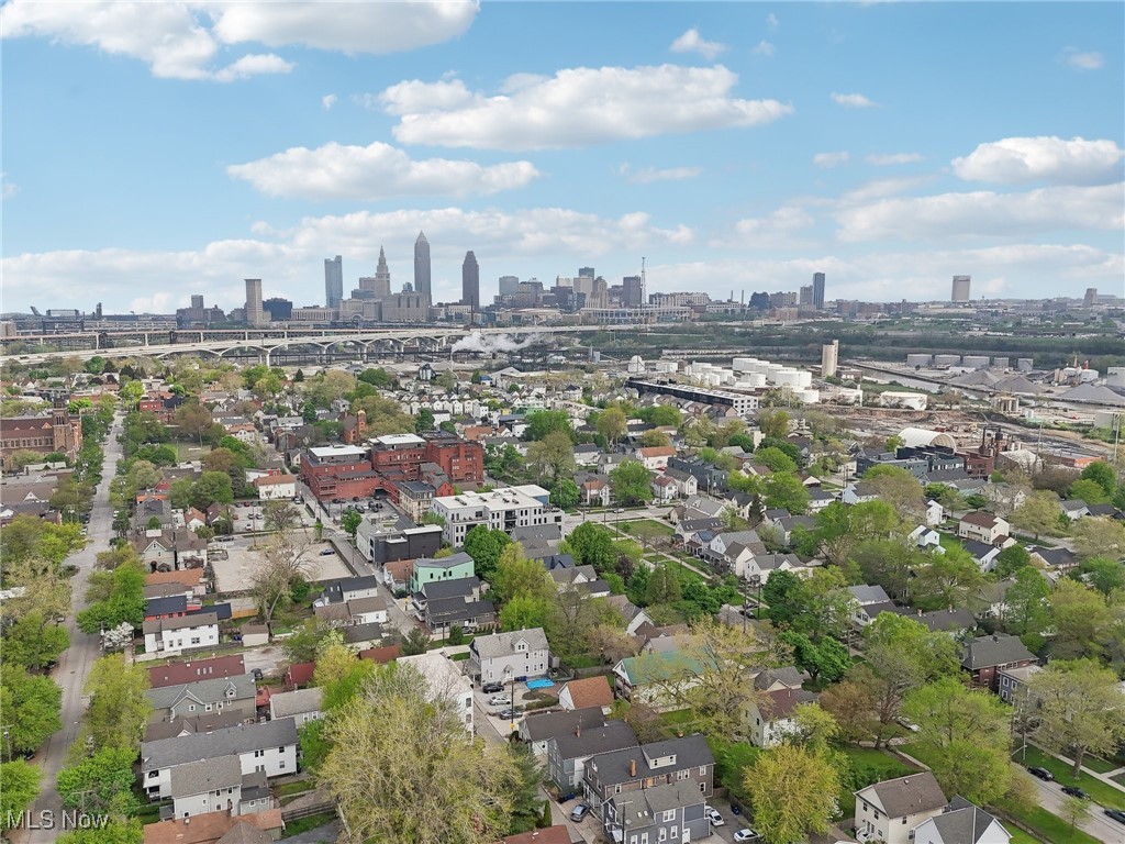 2444 W 7th Street