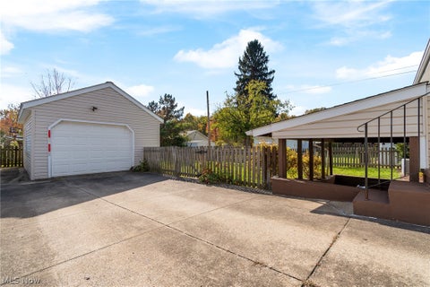 Tiny photo for 1160 Carnegie Avenue, Akron, OH 44314 (MLS # 5255787)