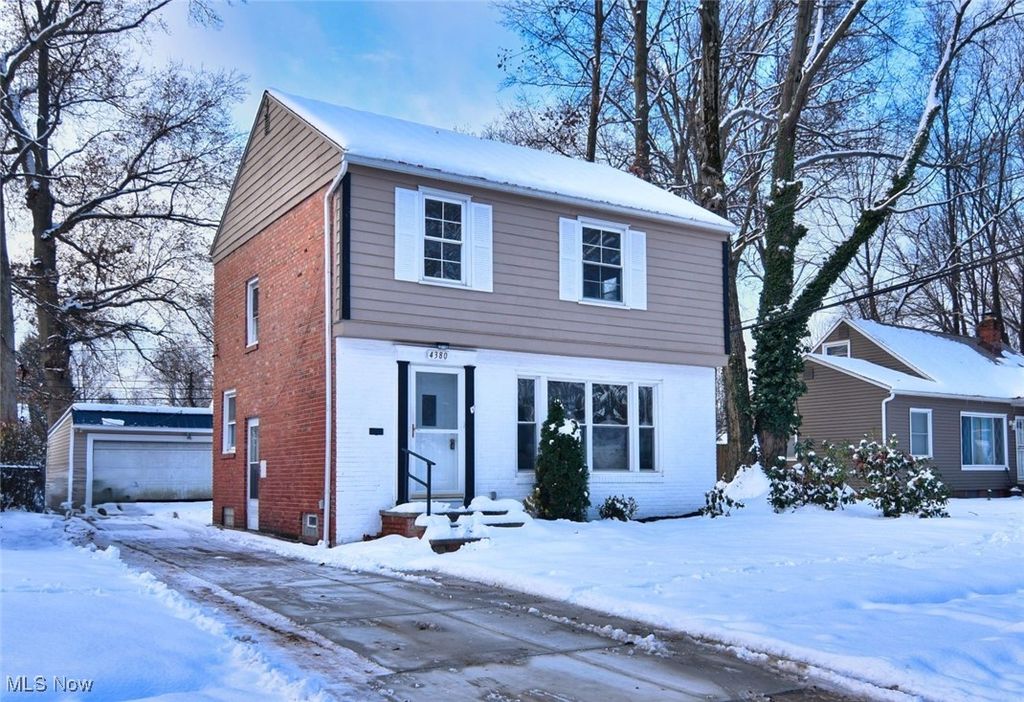 Photo of 4380 Lucille Road, South Euclid, OH 44121 (MLS # 5176371)