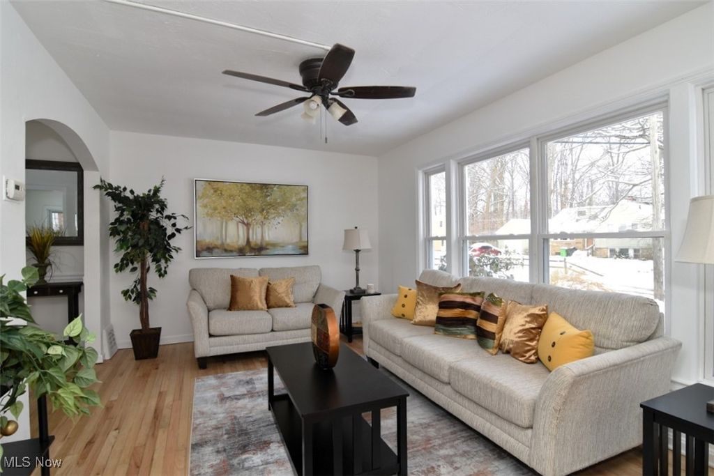 Photo of 4380 Lucille Road, South Euclid, OH 44121 (MLS # 5176371)