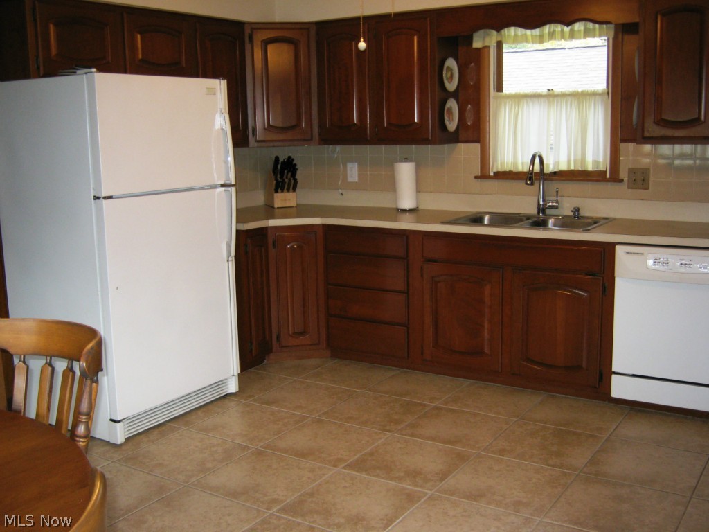 Willoughby Euclid Ave - Residential