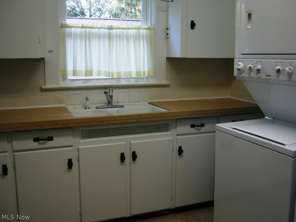 Willoughby Euclid Ave - Residential