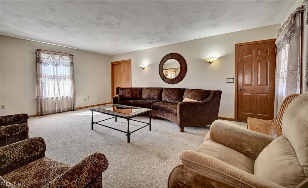 Photo of 627 Chestnut Street, West Lafayette, OH 43805 (MLS # 5191313)