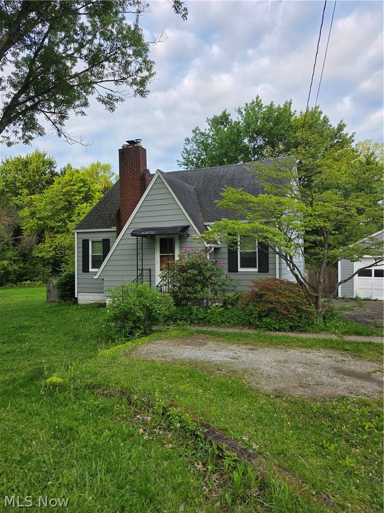 1944 Turkeyfoot Lake Road