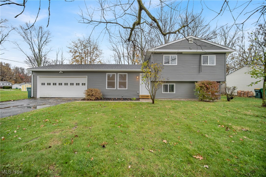 7942 Bellflower Road, Mentor, Ohio image 1