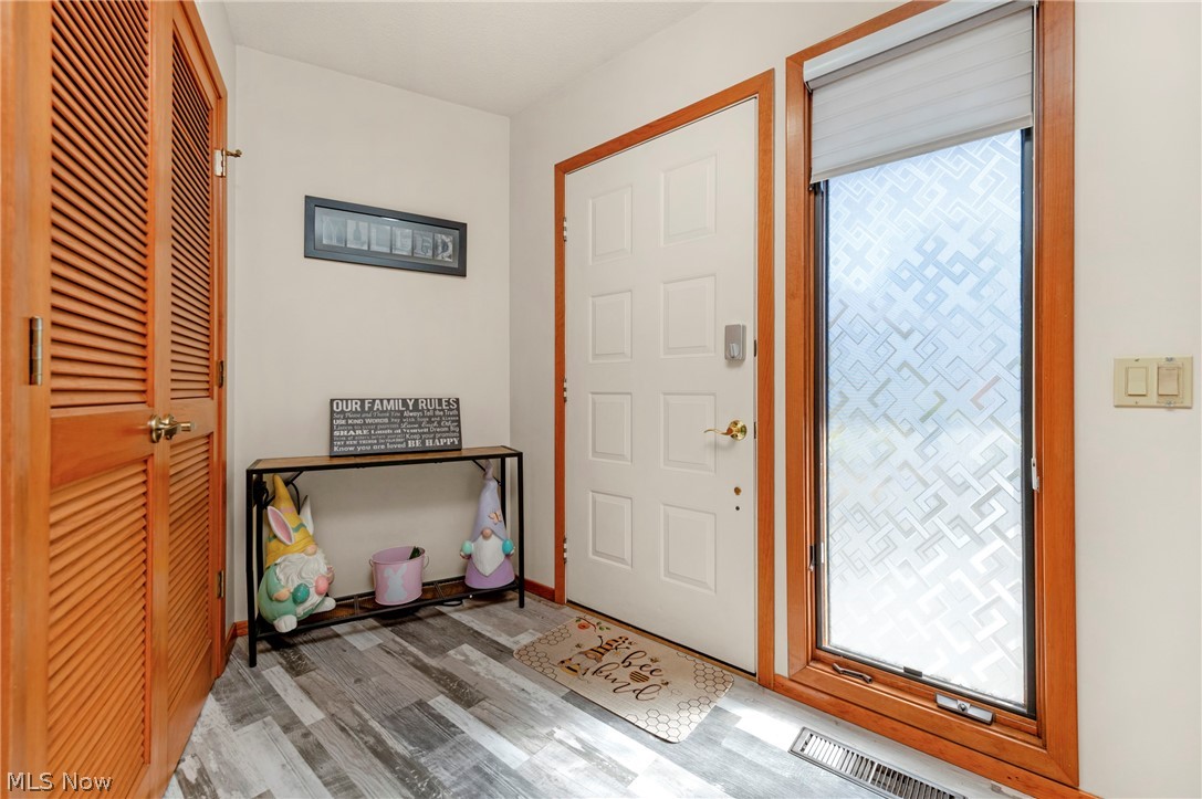 Mills Crk West Condo - Residential