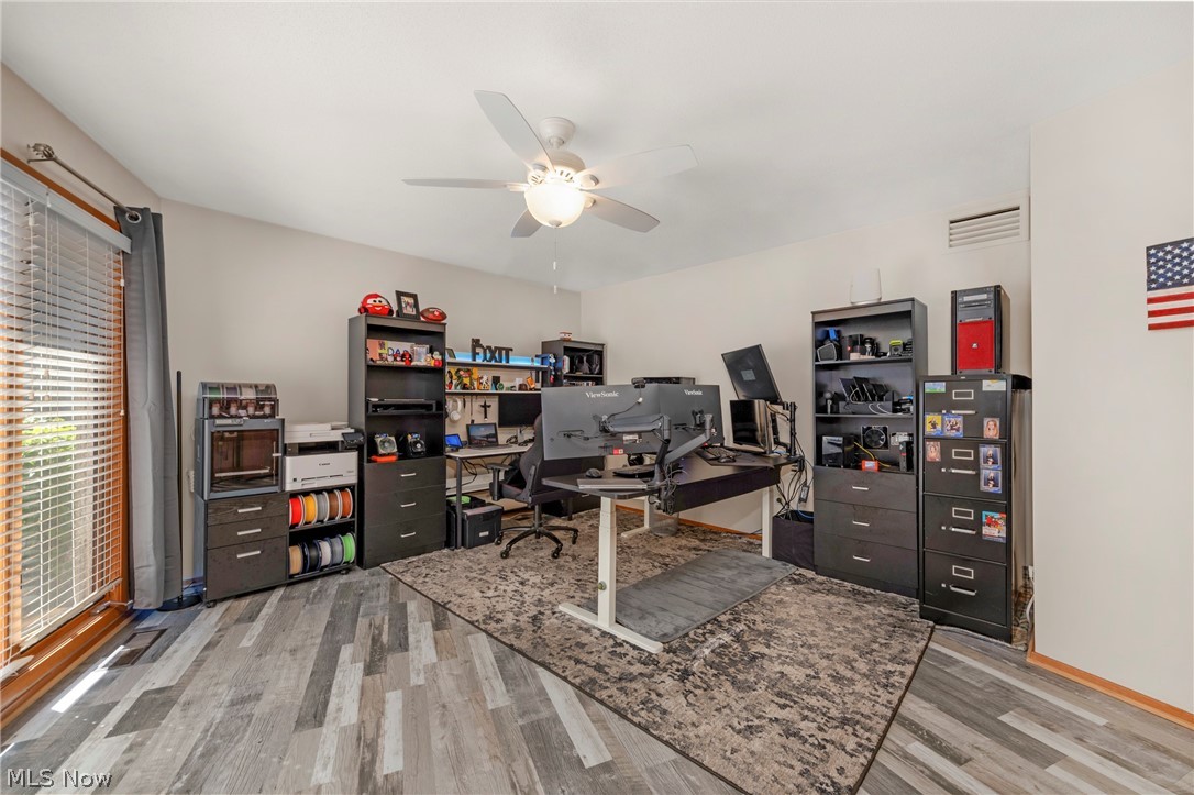 Mills Crk West Condo - Residential