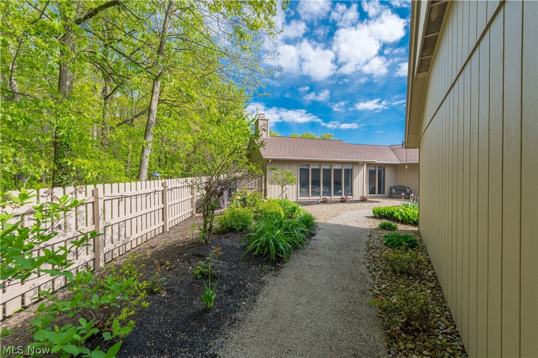 Mills Crk West Condo - Residential