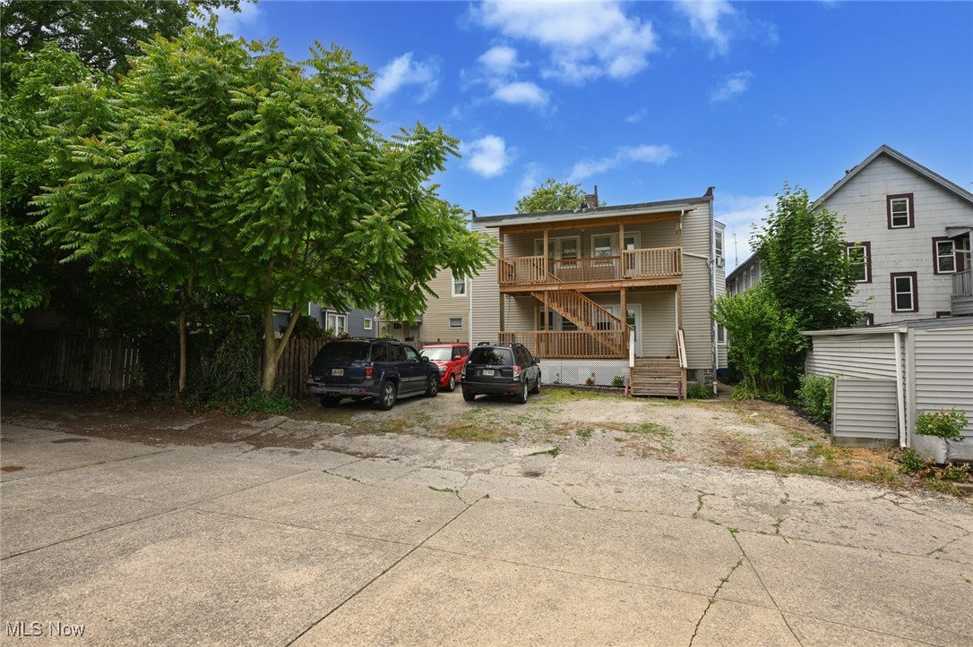 Henry Beach - Residential Income