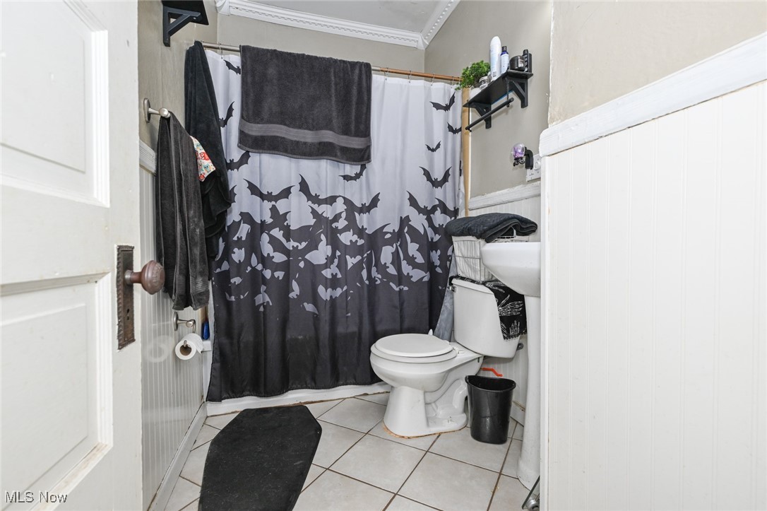 Henry Beach - Residential Income