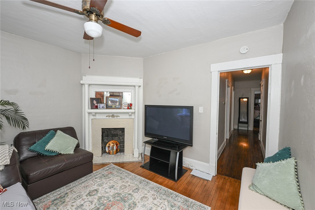 Henry Beach - Residential Income