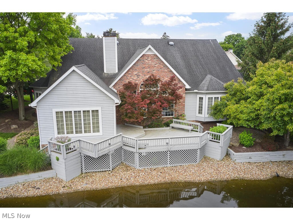 Village Crystal Lakes Condo - Residential