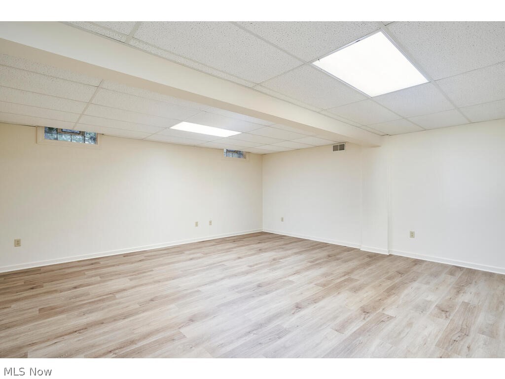 Village Crystal Lakes Condo - Residential