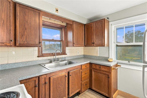 Tiny photo for 414 Independence Street, Fairport Harbor, OH 44077 (MLS # 5256681)
