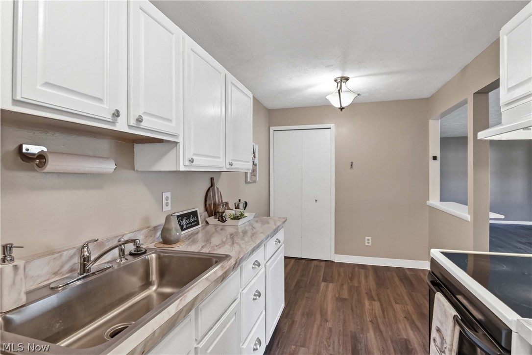 Raintree Condo - Residential