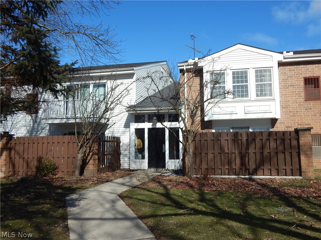 Raintree Condo - Residential