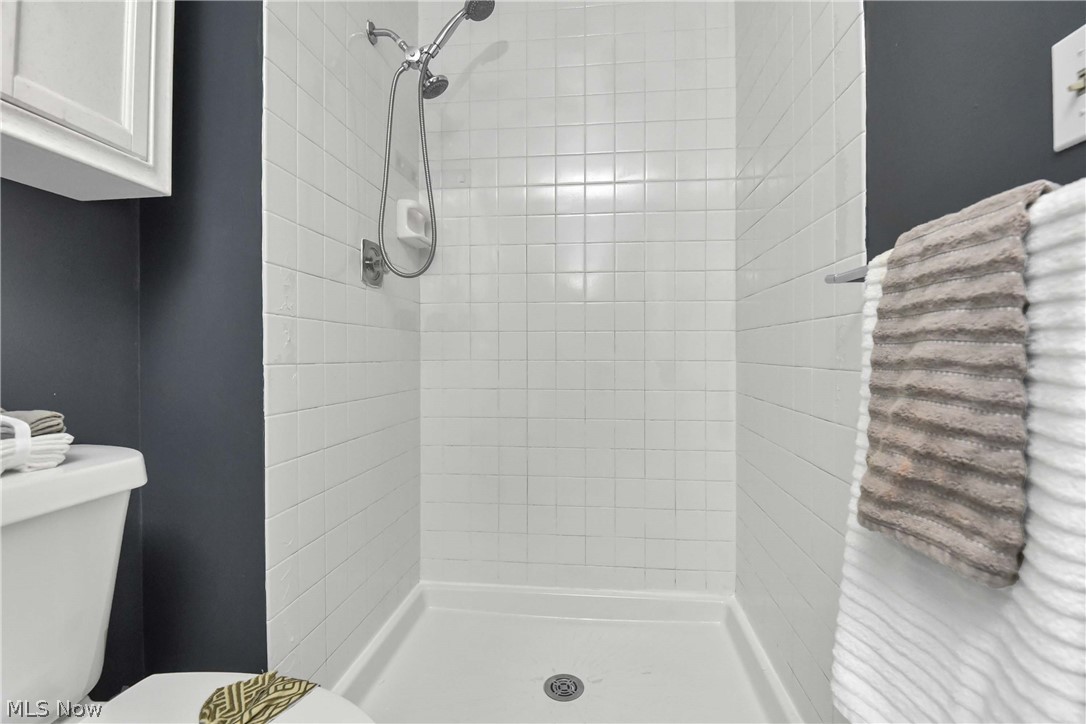 Raintree Condo - Residential