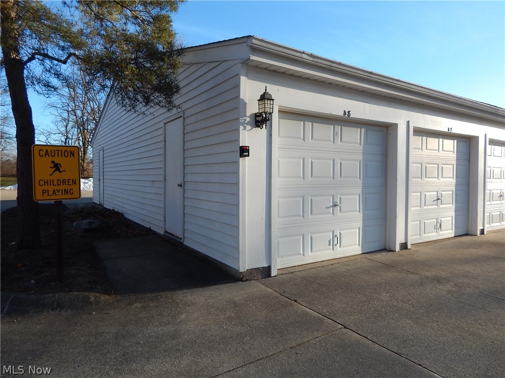 Raintree Condo - Residential