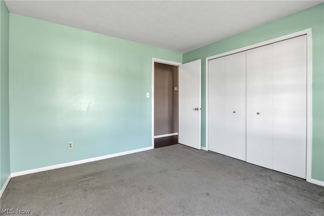 Raintree Condo - Residential