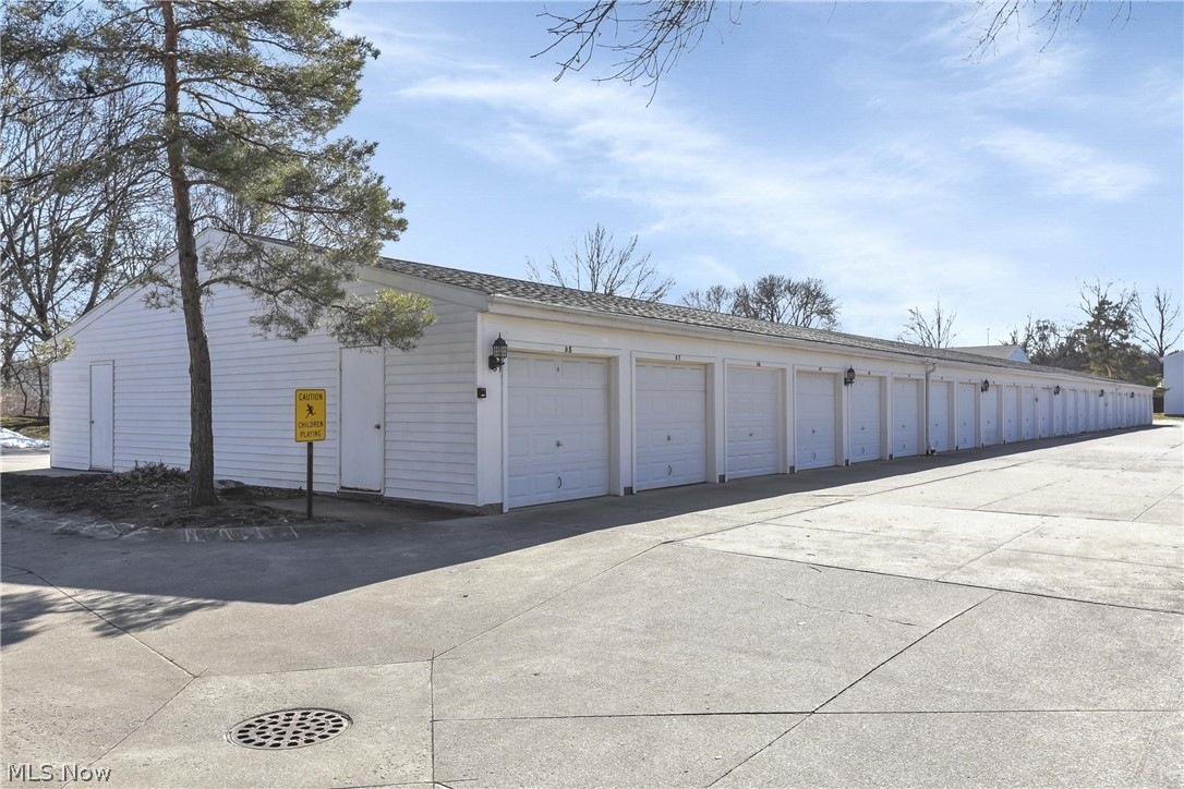 Raintree Condo - Residential