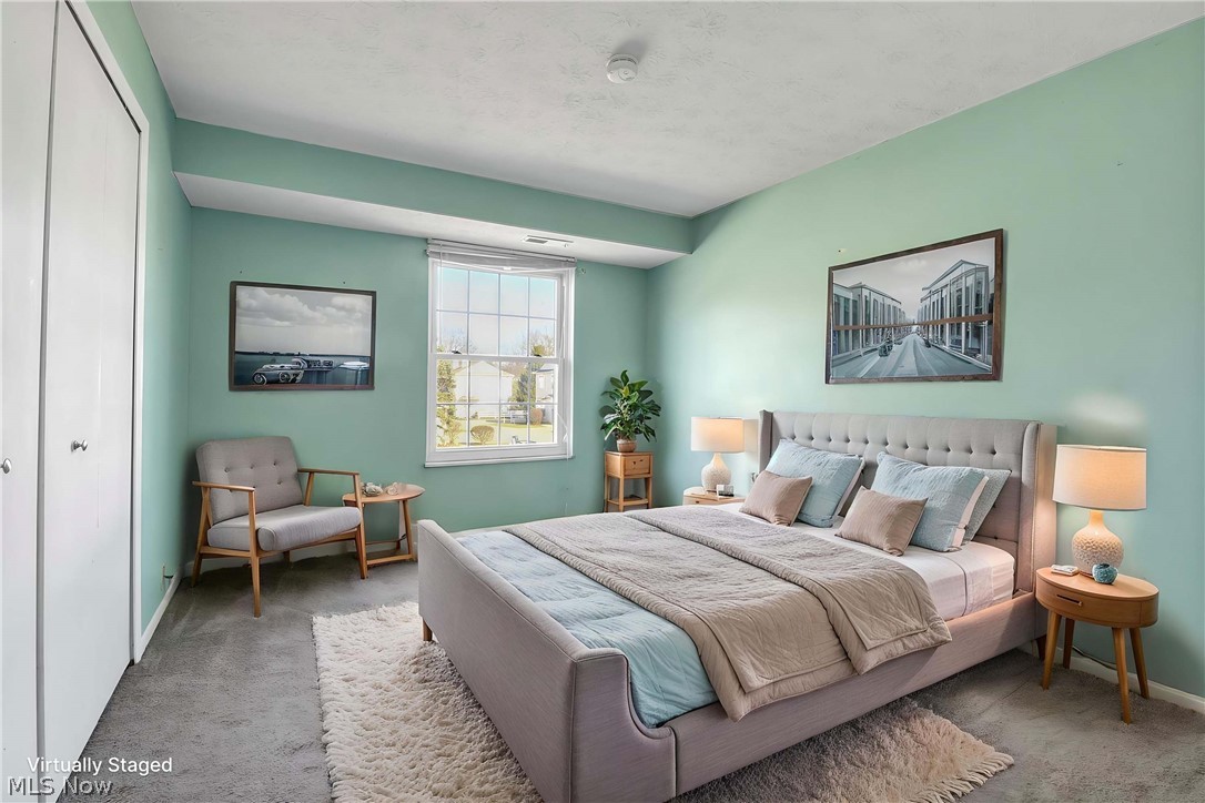 Raintree Condo - Residential