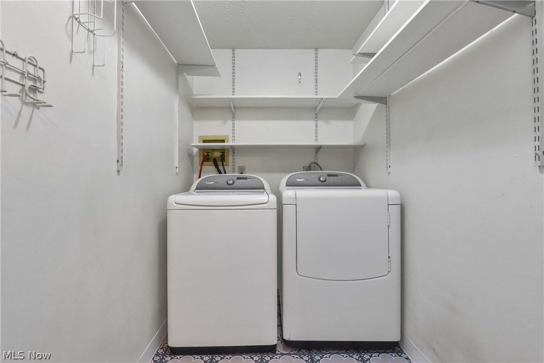 Raintree Condo - Residential