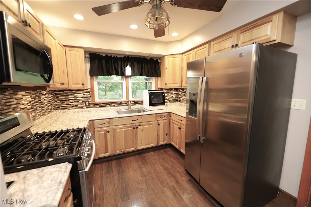 1139 Stearns Street, Brunswick, Ohio image 2
