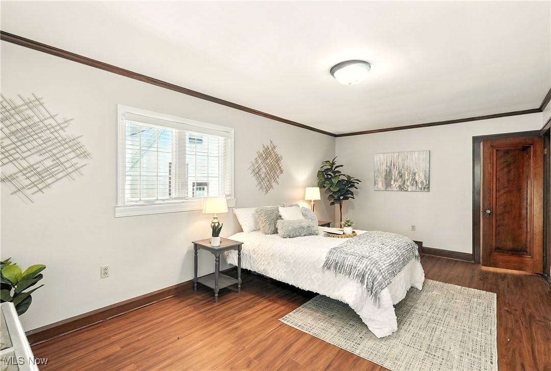 Mennes #1 - Residential