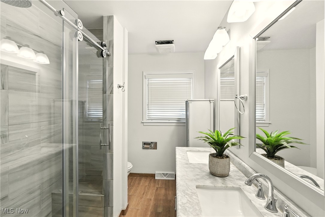 Mennes #1 - Residential