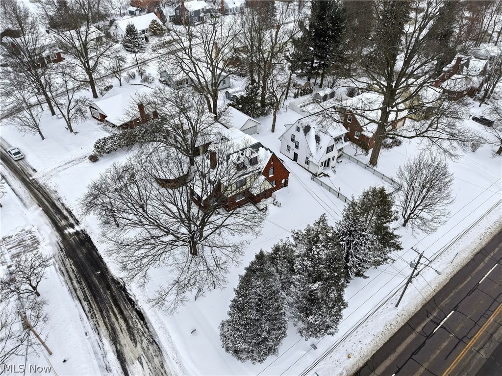 Mennes #1 - Residential